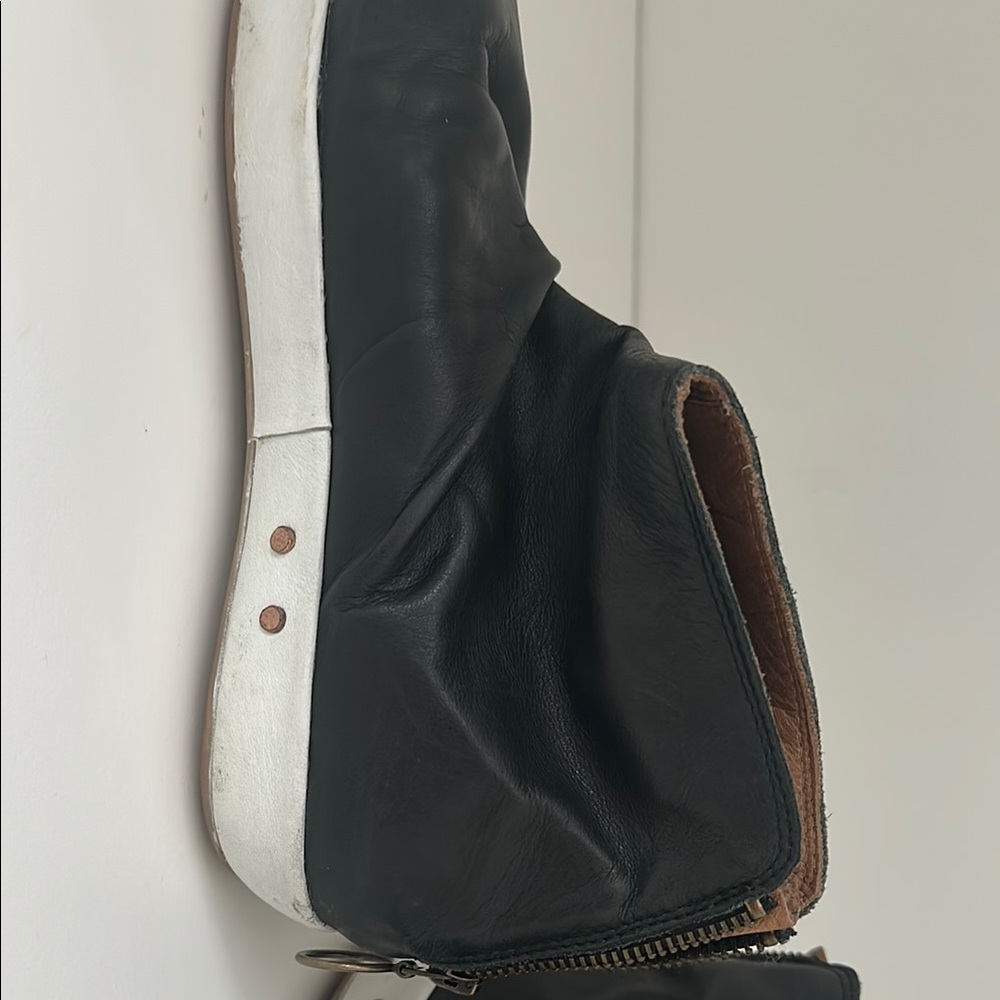 Beek Leather Black High-Top Sneakers with White Soles - Picture 2 of 8